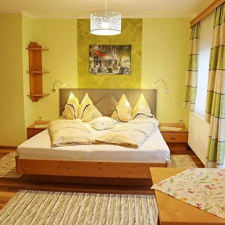 Haufhof-pension Am Bauernhof, Bei Schladming Alojamento de Turismo Rural Haus im Ennstal