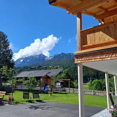 Haufhof-pension Am Bauernhof, Bei Schladming Alojamento de Turismo Rural Haus im Ennstal