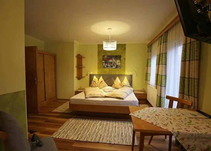 Haufhof-pension Am Bauernhof, Bei Schladming Farm stay *