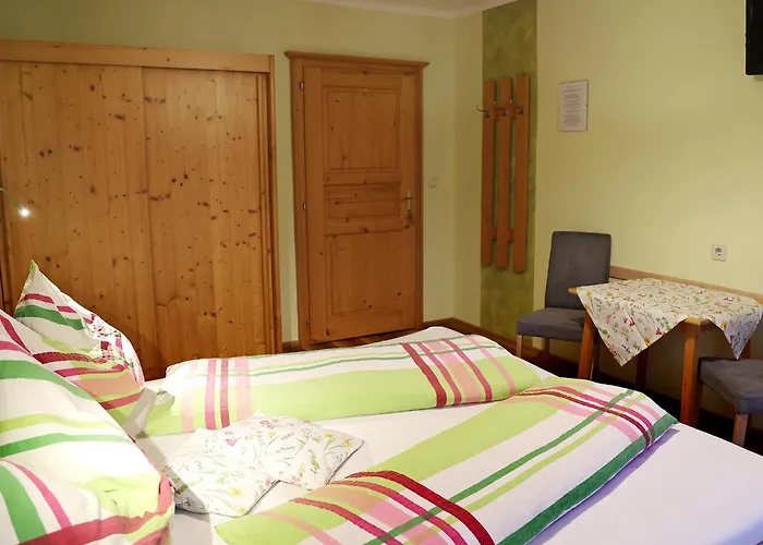 Haufhof-pension Am Bauernhof, Bei Schladming Farma Haus im Ennstal